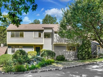 519 W Lyon Farm Dr Unit 519, Greenwich, CT, 06831