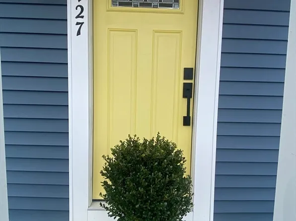127 Webster Ave, Marshfield, MA 02050
