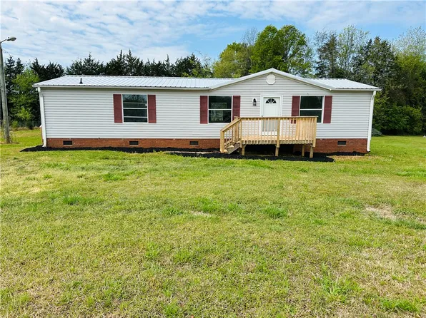 134 Arabian Way, Anderson, SC 29626