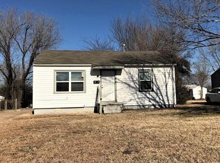2033 E Woodrow Ct, Tulsa, OK 74110