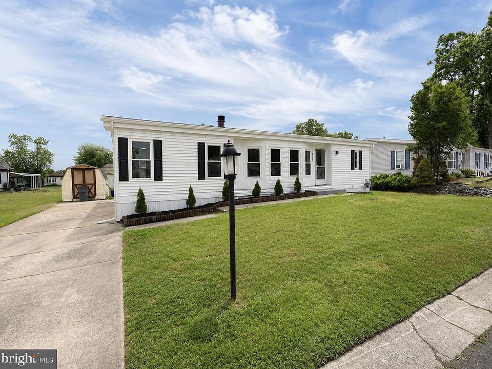 1st image of 434 Country Ln