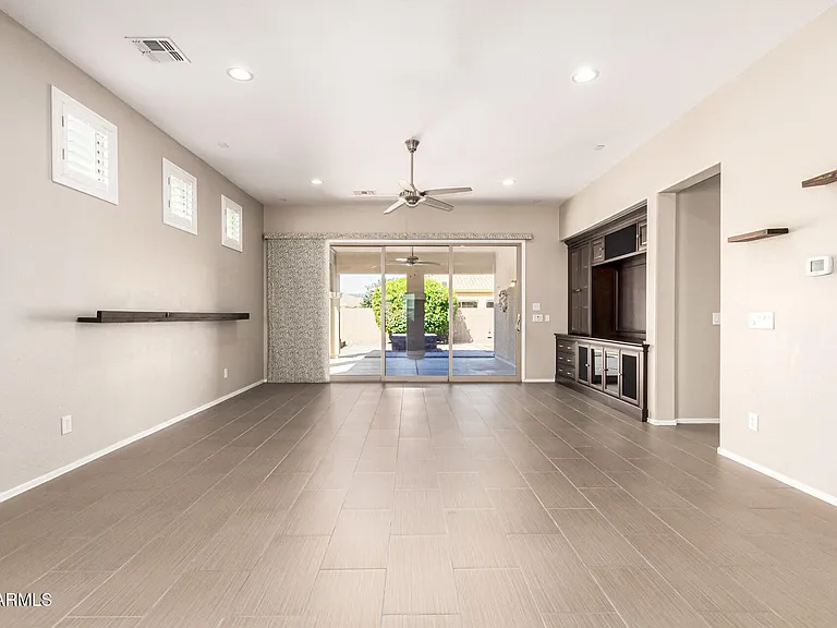 21004 E Sunset Dr — Photo 9