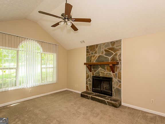 5th image of 40 Richmond Pl Lot 95