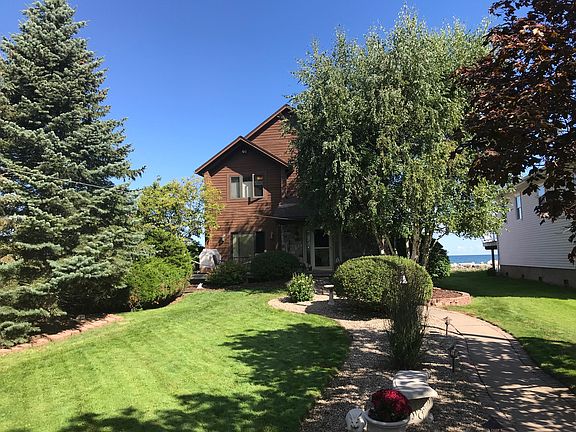 5th image of 34 W Beach Dr