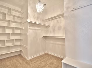601 Winterwood Dr, Kennedale, TX 76060