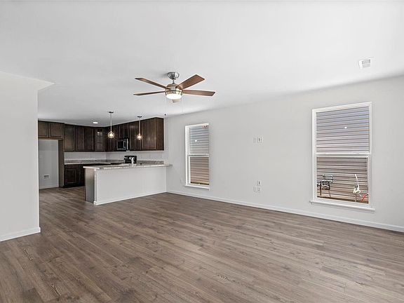 2nd image of 9437 Vandervoort Ct