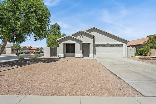 1556 N Rockwell Ct Photo 1