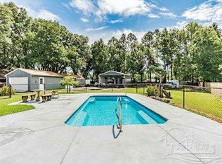 7408 Stiller Lake Rd, Pensacola, FL 32526