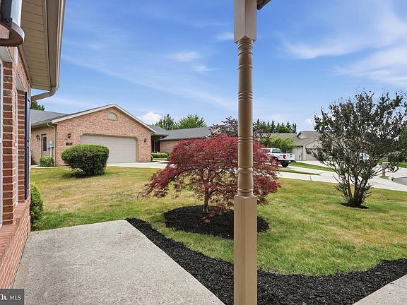 5th image of 23 Homestead Dr