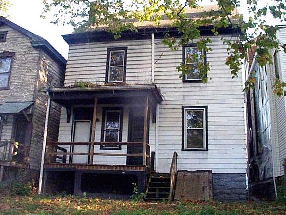 2nd image of 516 North Ave