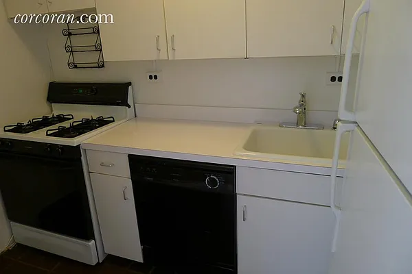 Rented by Corcoran | media 12