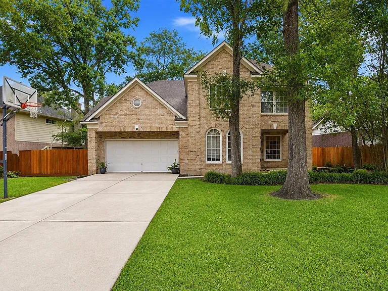 73 W Sandalbranch Cir — Photo 1