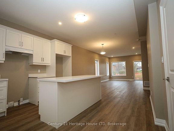 4th image of 397 Garrison Rd #15
