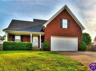 6404 Autumn Oak Way, Louisville, KY 40272
