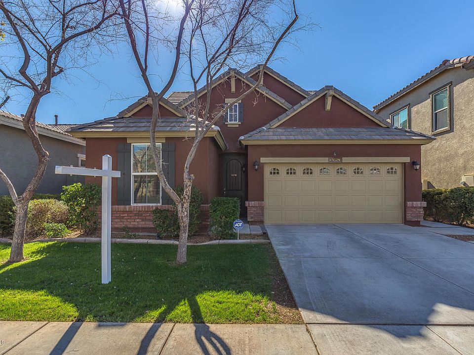 1st image of 3353 E Sierra Madre Ave