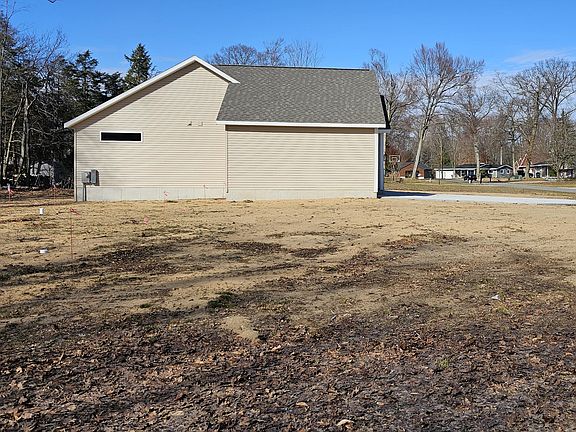 5th image of 6687 Shari Dr
