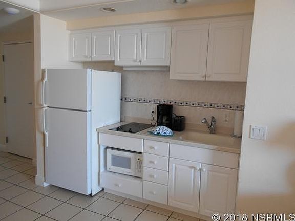 4th image of 2700 N Atlantic Ave #442