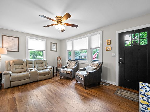 4th image of 212 Clearview Dr