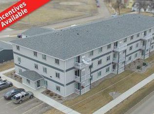 501 University Ave W #205, Minot, ND 58703