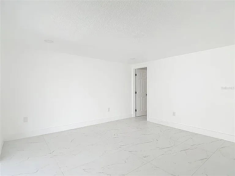 9920 San Mateo Way — Photo 34