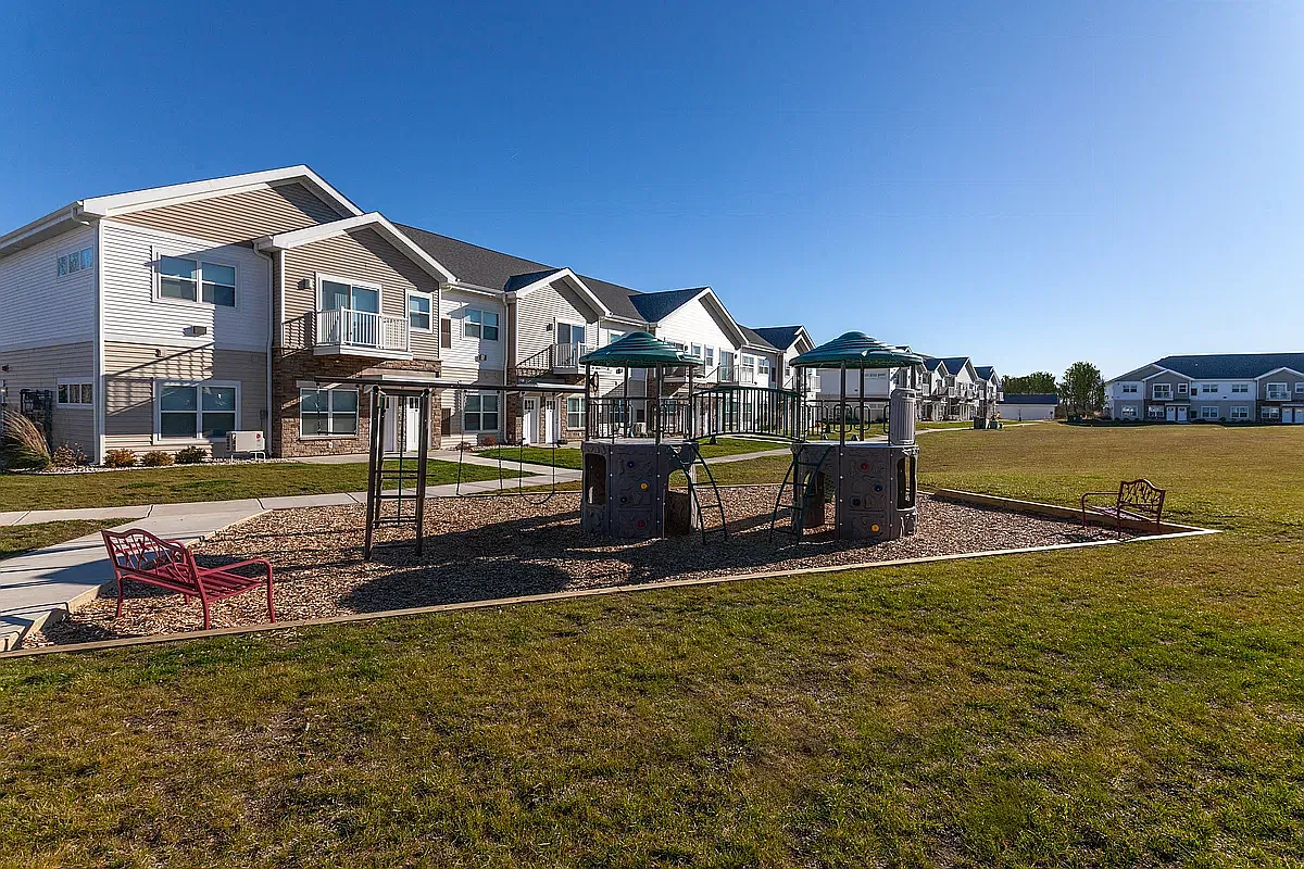 Rock Pointe Village — Photo 1