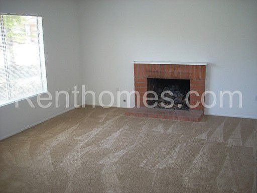 4th image of 4966 Longford Pl