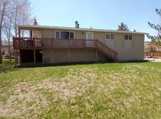 203 Broken Circle Dr, Evanston, WY 82930