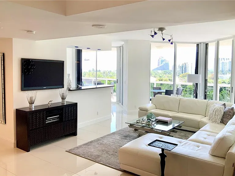3100 N Ocean Blvd #606 — Photo 18