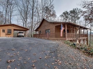 410 Fox Trot Ln, Murphy, NC 28906