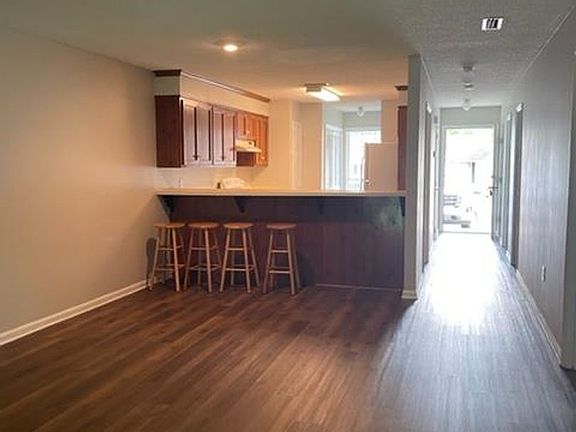 4th image of 2861 Fawnwood Cir