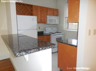 109 Queensberry St APT 10, Boston, MA 02215