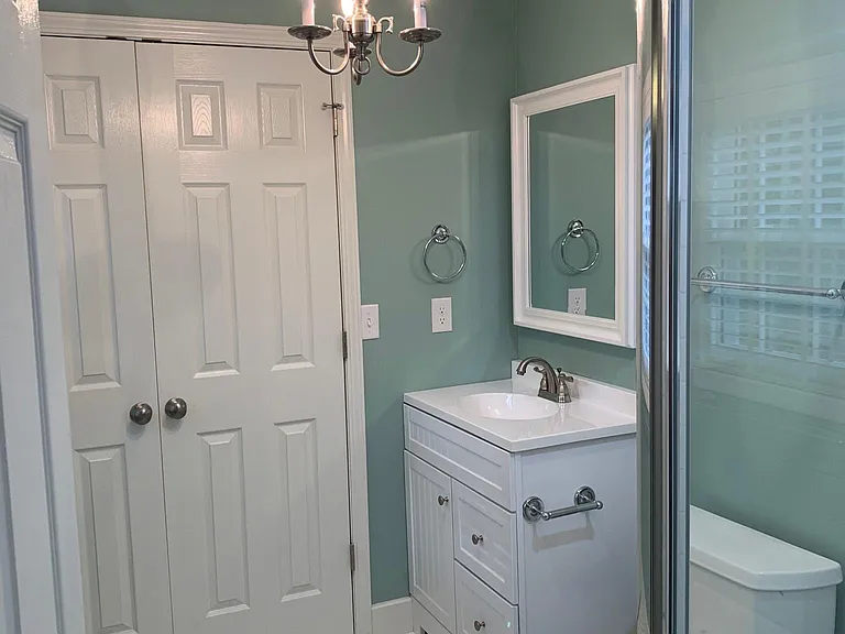 1485 Maryland Ave — Photo 15
