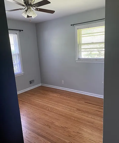 2431 Woodmont Dr — Photo 7