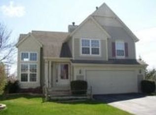 7 Lenox Ct, South Elgin, IL 60177