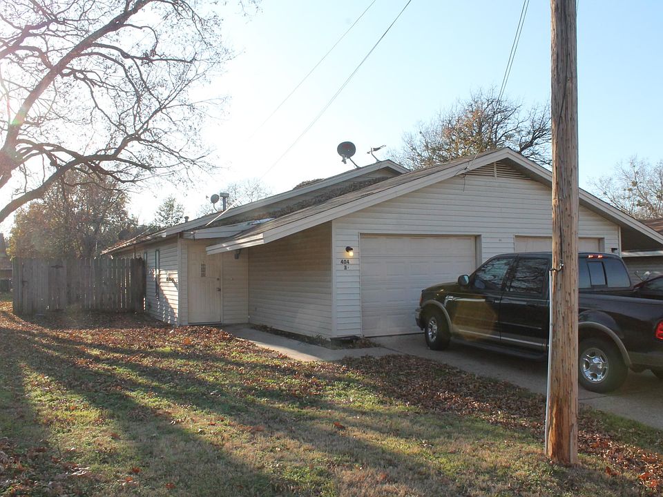 Front and Enclosed patio