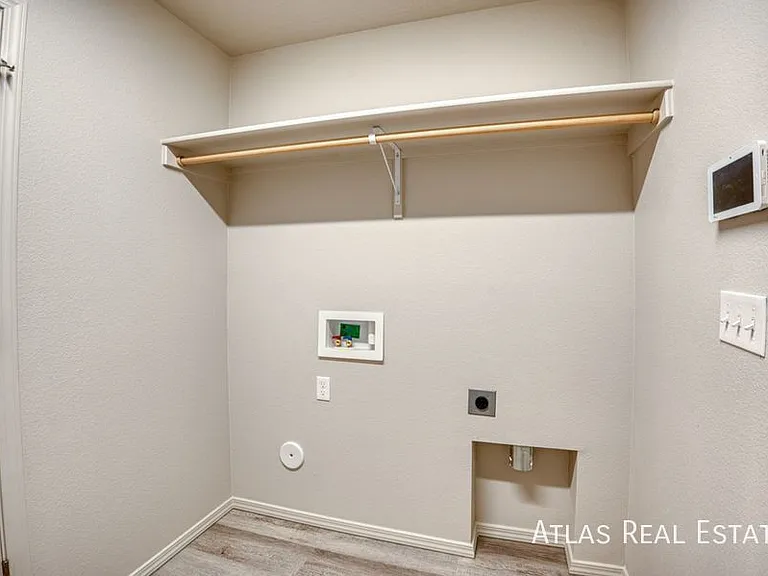 12713 Lignite Dr — Photo 7