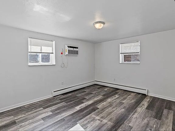 4th image of 440 Center Ave APT 2A