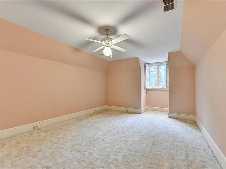 1000 Grayson Pkwy — Photo 41