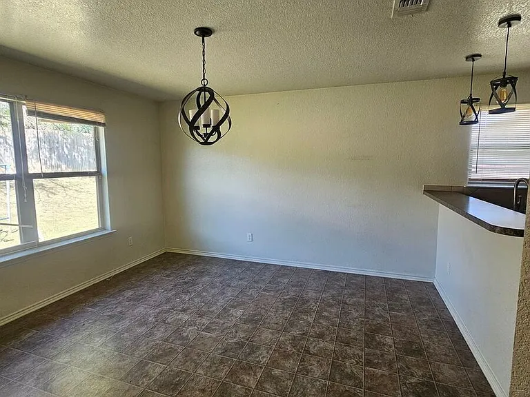 1808 Bryce Ct — Photo 3