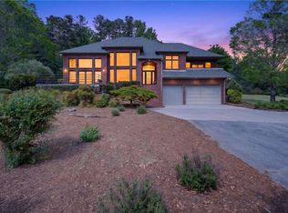 119 Anthony Rd, Pickens, SC 29671