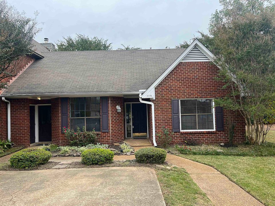 2nd image of 1116 Hunters Lake Dr