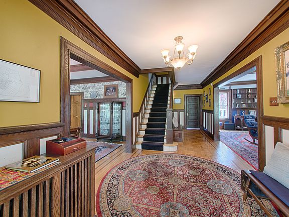 Entry Foyer