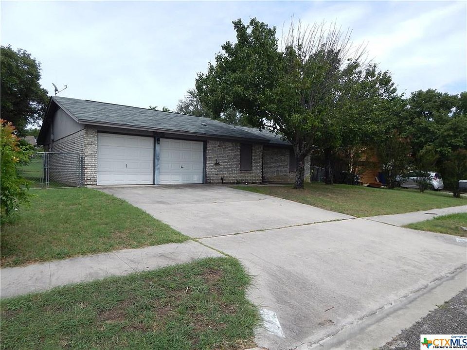 1st image of 1418 Janet Ln