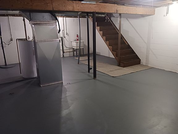 5th image of 4048 Columbia St
