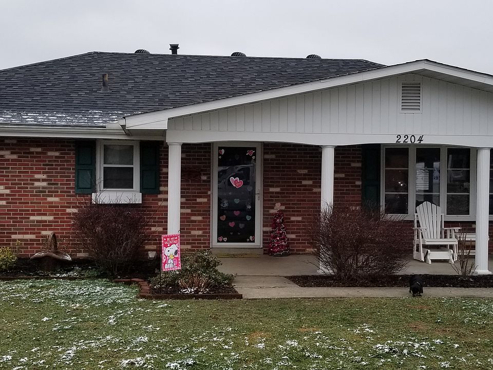 1st image of 2204 Willard St