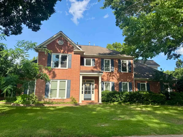 188 Northcross Pl W, Collierville, TN 38017