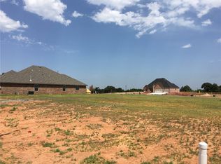 6216 Beverly Hills Dr, Edmond, OK 73034