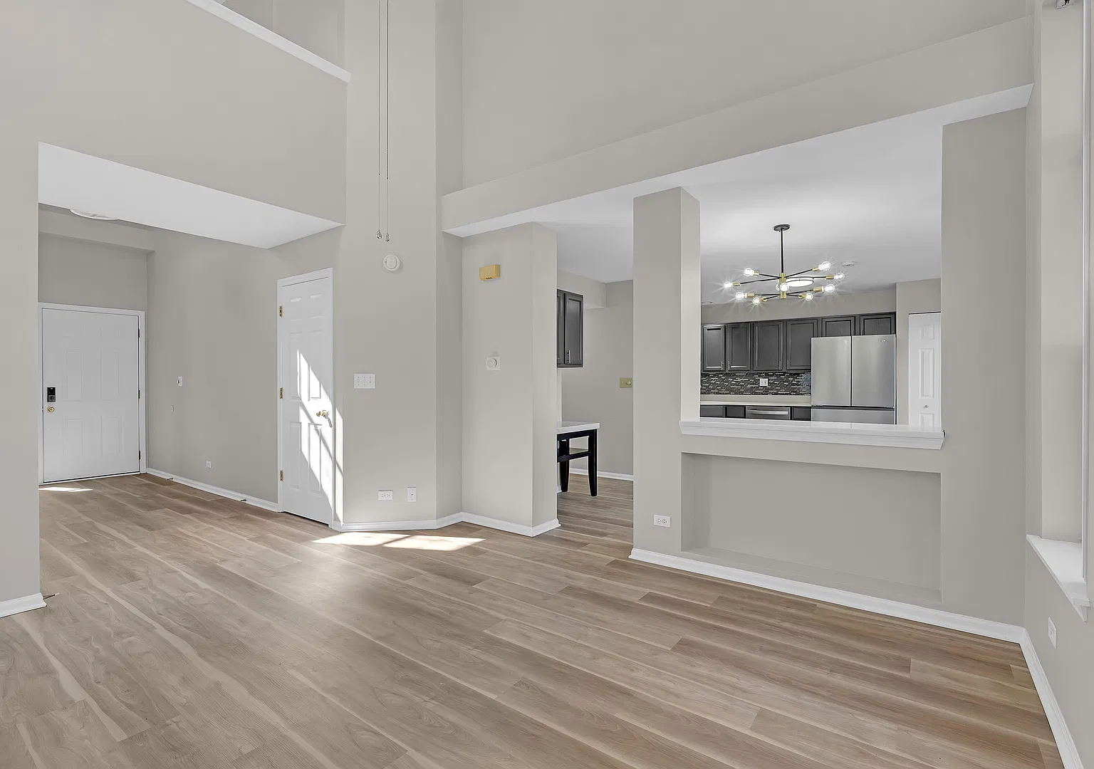 2 bed, 2.5 bath, 1500 sqft, $2,995 — Photo 4