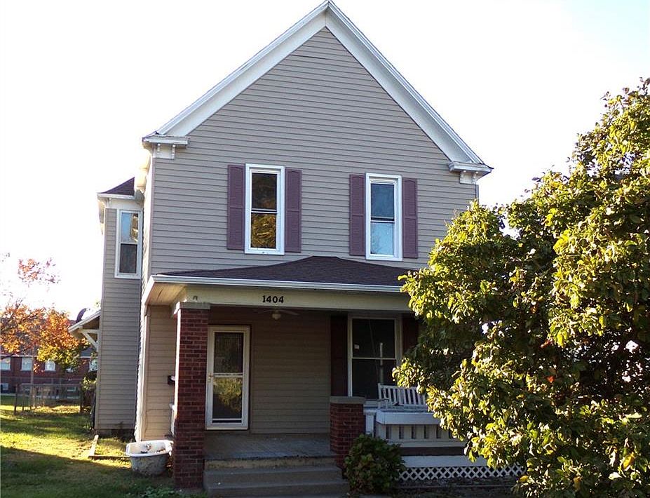 1st image of 1404 Main St