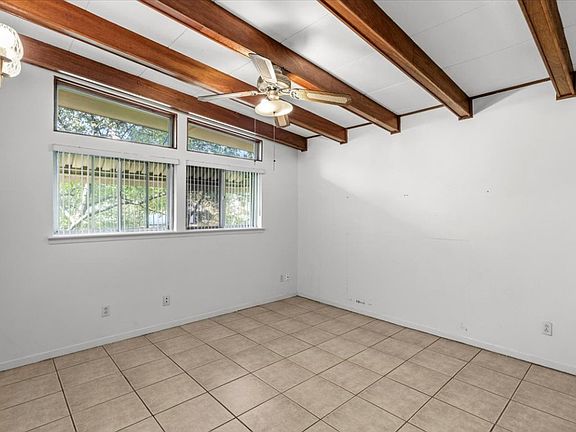 4th image of 3210 Bruce Dr #3210